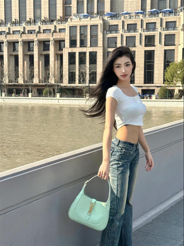 202529C636709N16419726