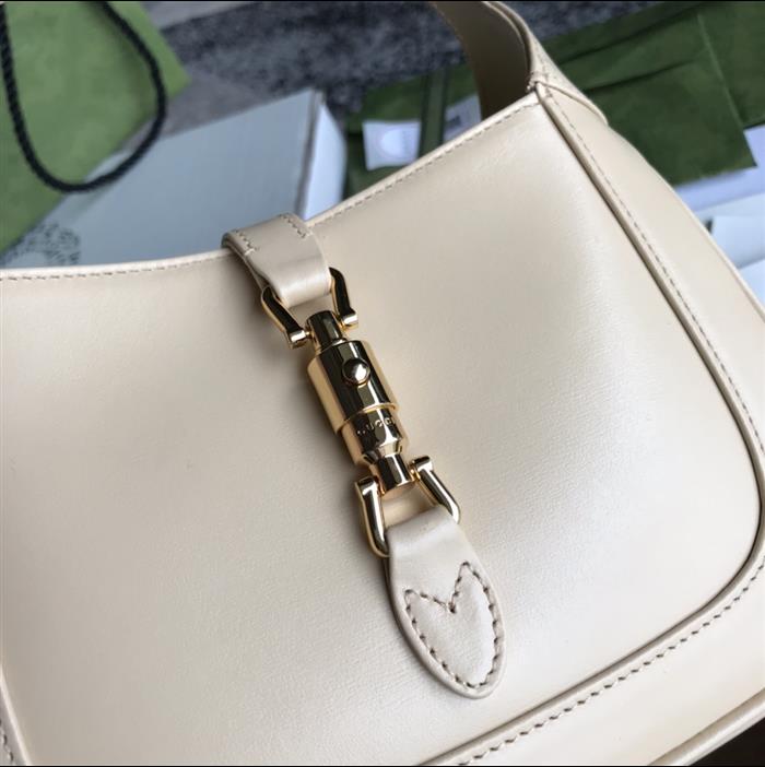 202529C637091N164110994