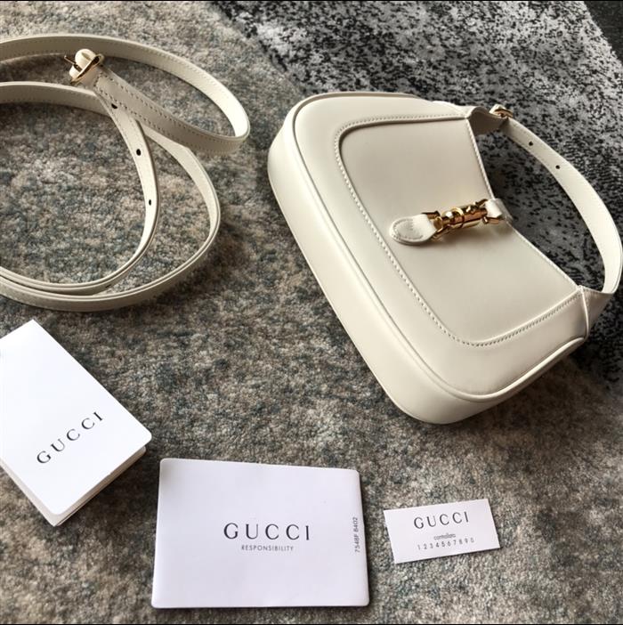 202529C637091N164111152