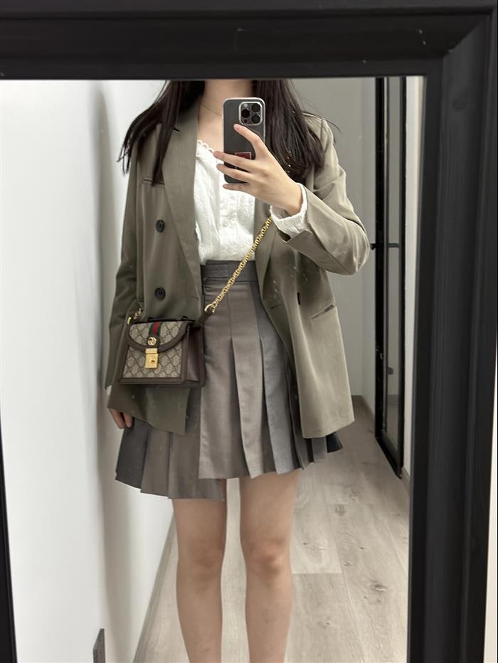 2025210C696180N201823963