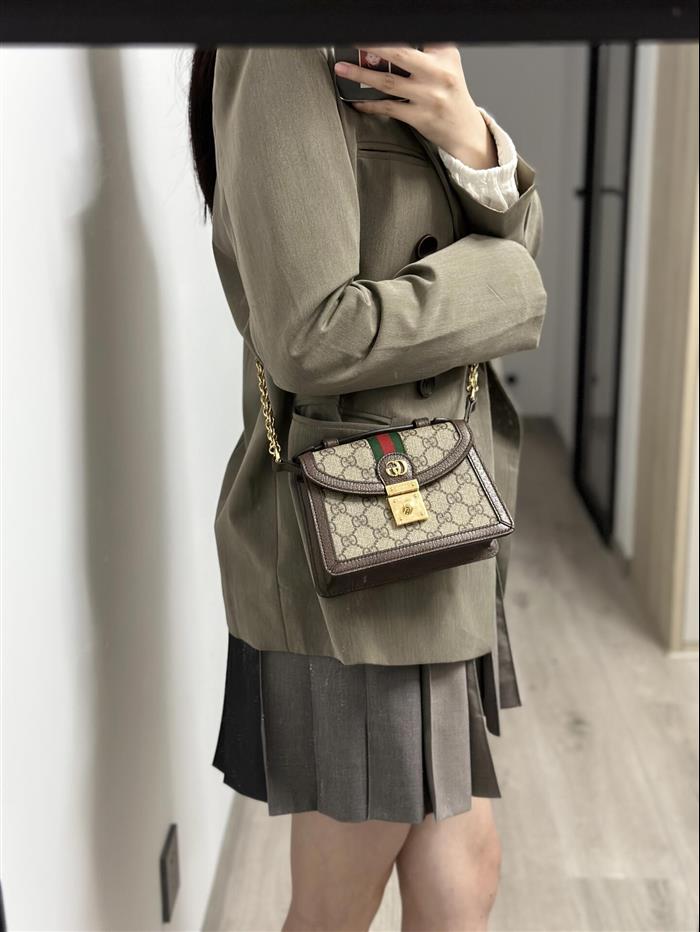 2025210C696180N201823994