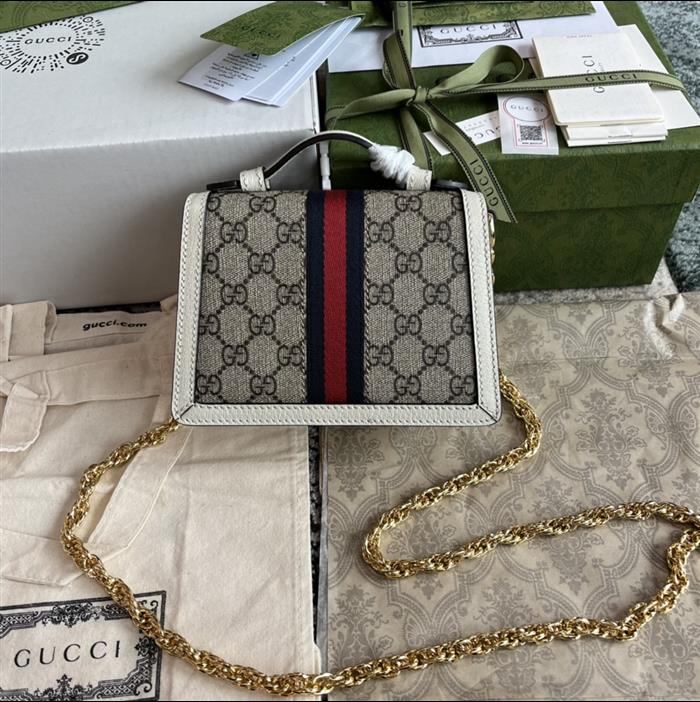 2025210C696180N201824370