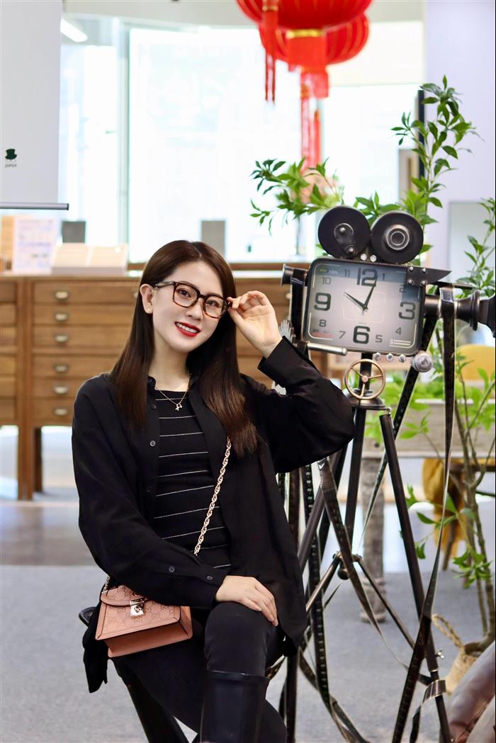 2025210C696180N201824891