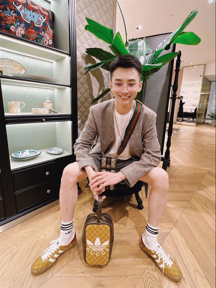 2025210C699173N201825283