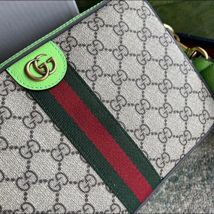 2025210C699439N201825832