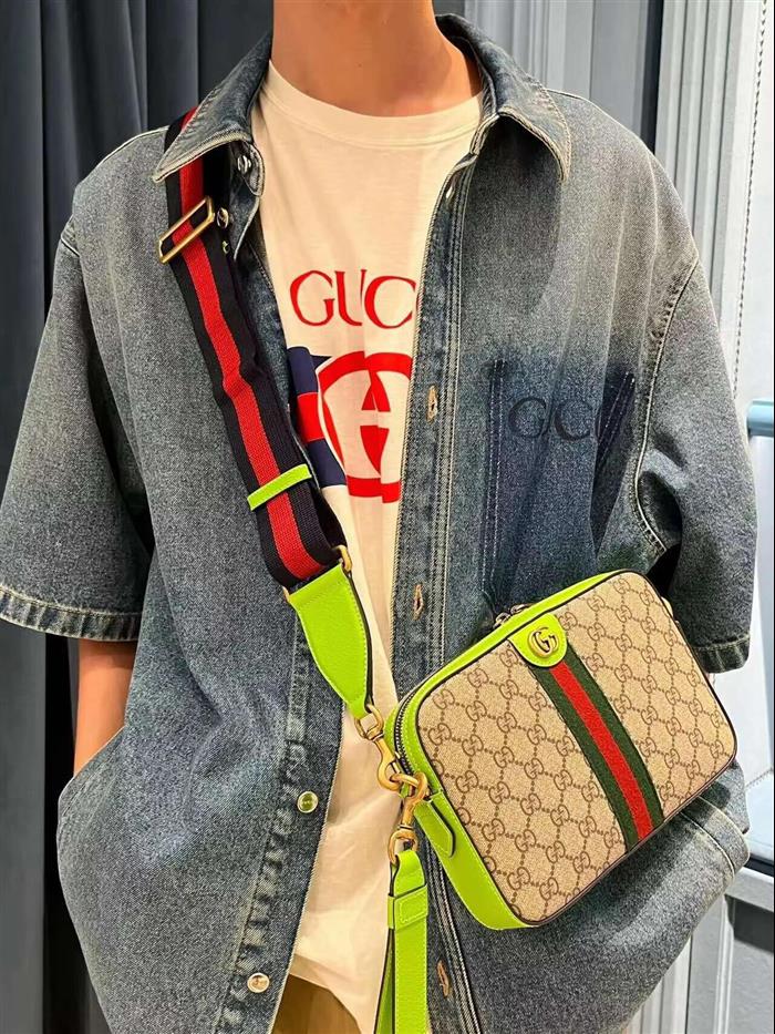 2025210C699439N201826394