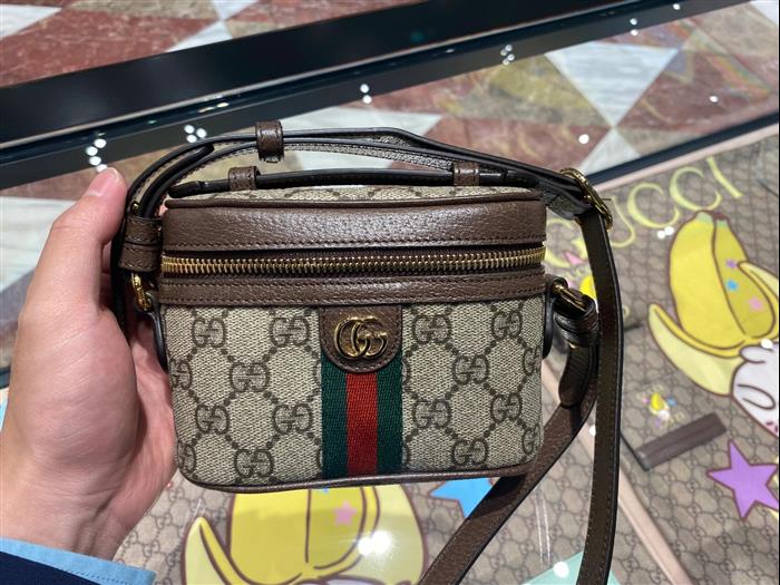 2025210C699532N201827130