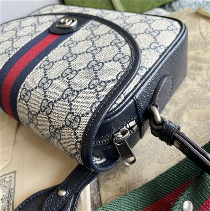 2025210C722117N201827867