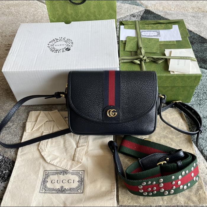 2025210C722117N201828124