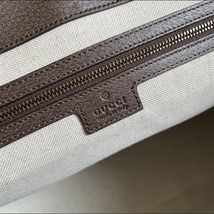 2025210C724665N201832677