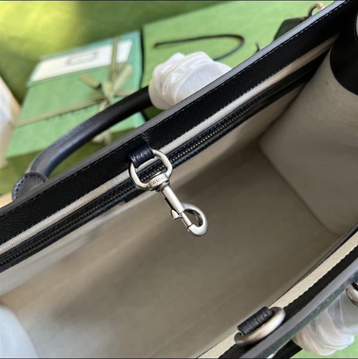 2025210C724665N201832803