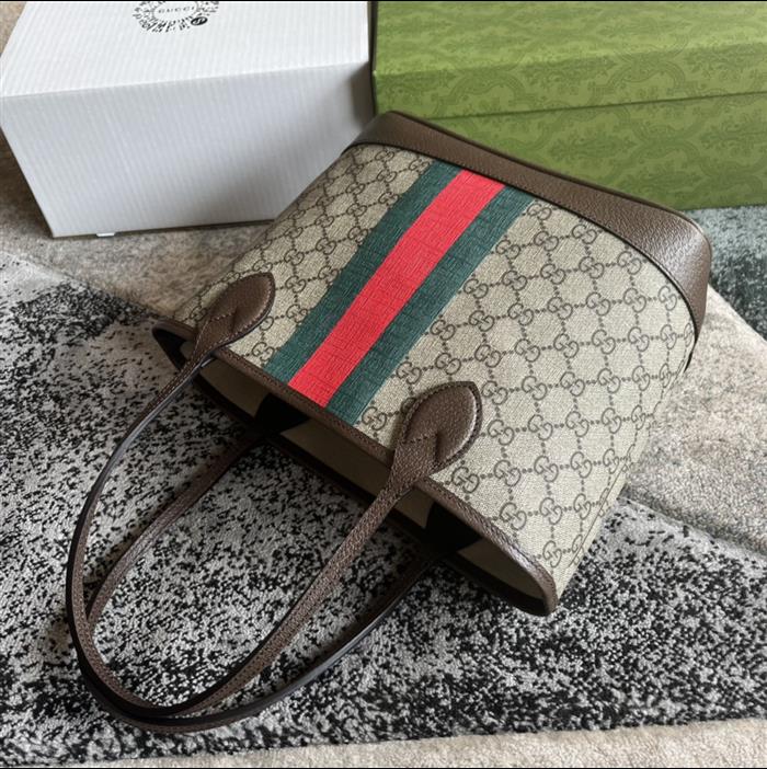 2025210C726762N201834114