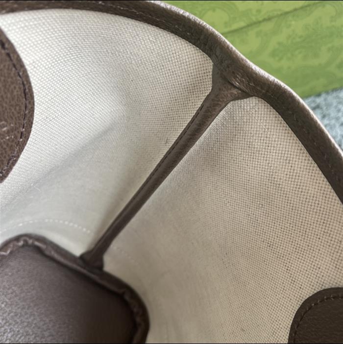 2025210C726762N201834223