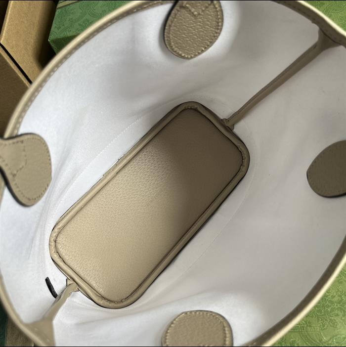 2025210C726762N201834473