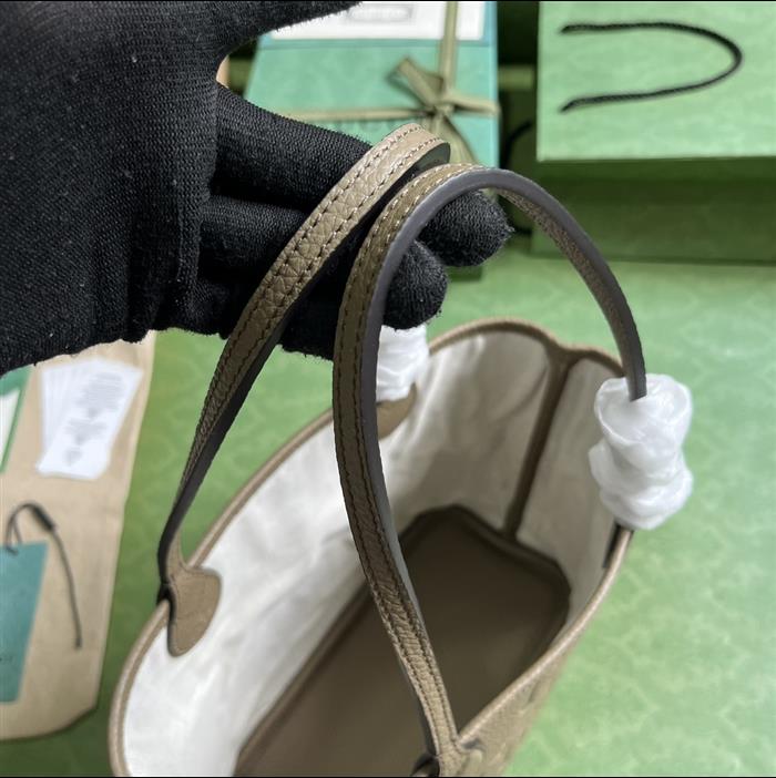 2025210C726762N201834630