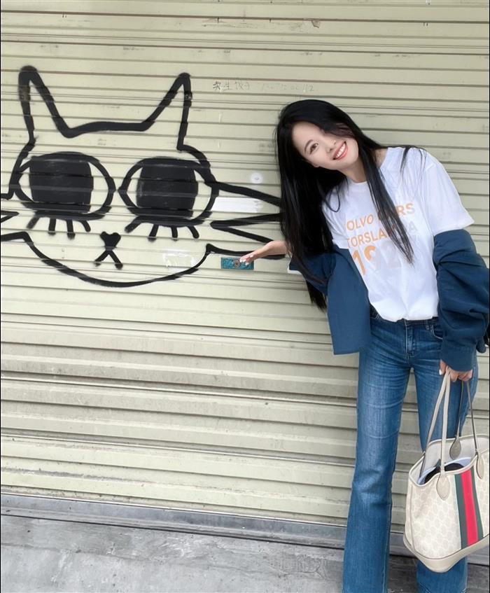 2025210C726762N201834942