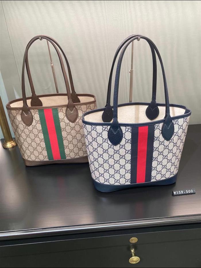 2025210C726762N201834973