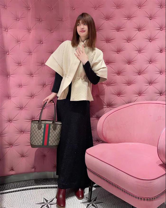 2025210C726762N2018353