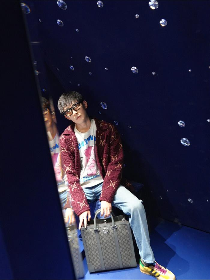 2025210C731793N201835750