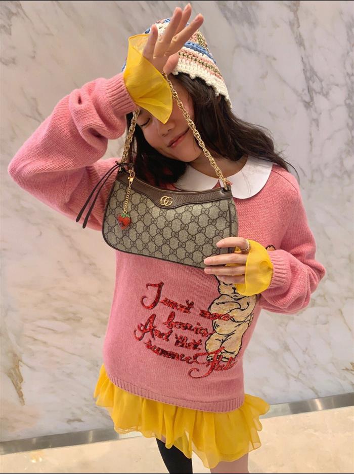 2025210C735132N201837389