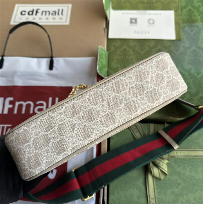 2025210C735132N201837622