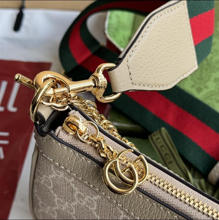 2025210C735132N201837638