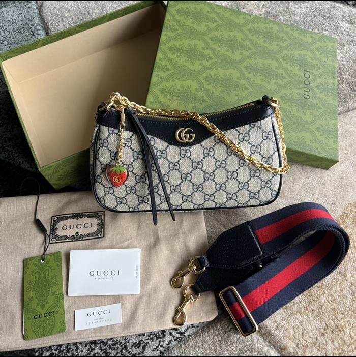 2025210C735132N201838123