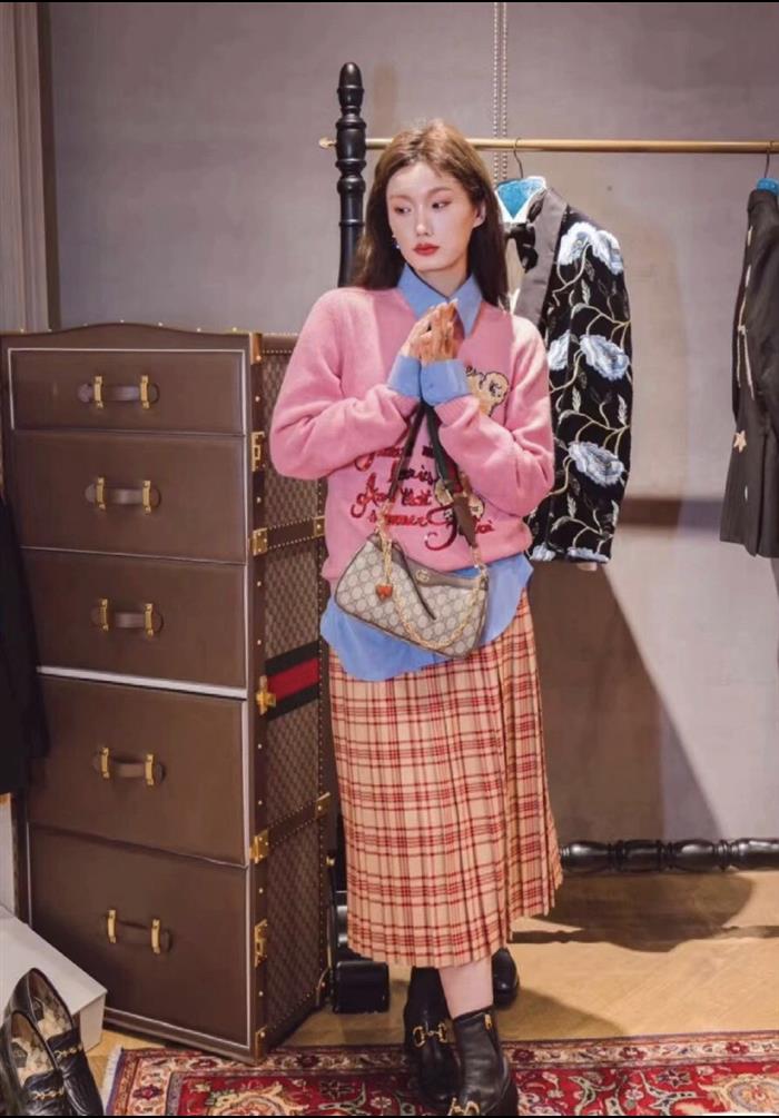 2025210C735132N201838840