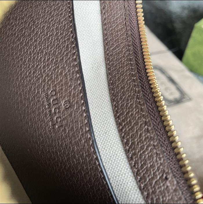 2025210C735132N20183892