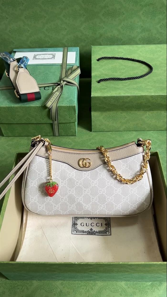 2025210C735132N201838934