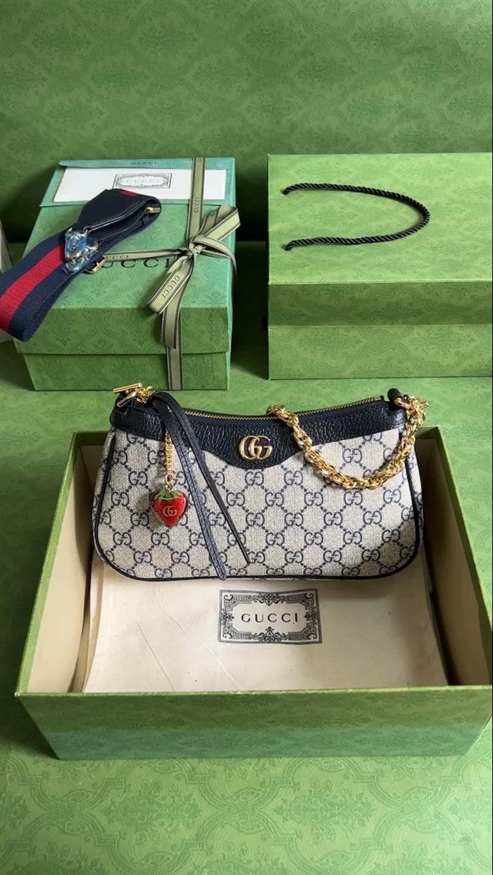 2025210C735132N201838965