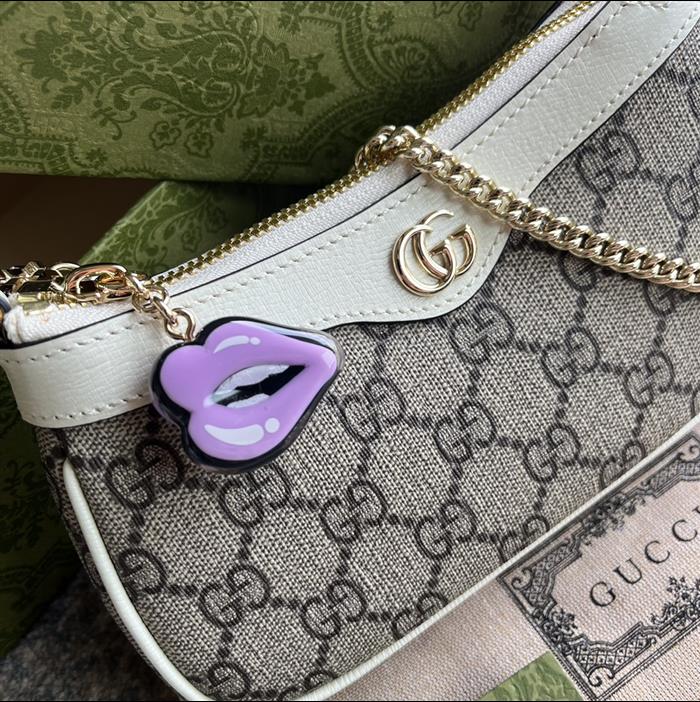 2025210C764960N201847796