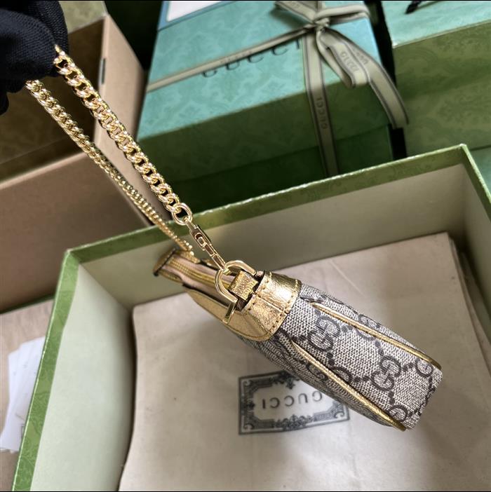 2025210C764960N201847905