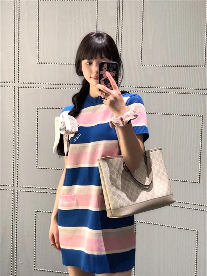 2025210C765043N201848529