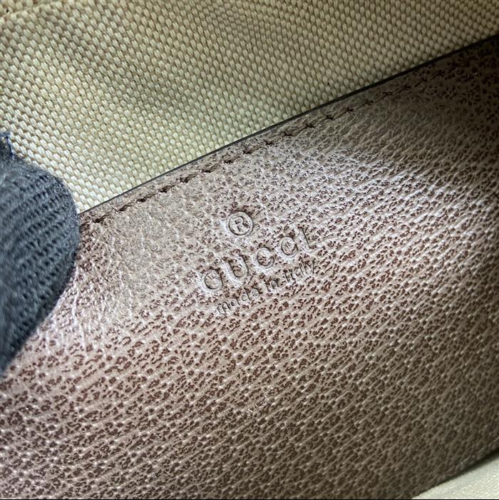 2025210C772311N201853801