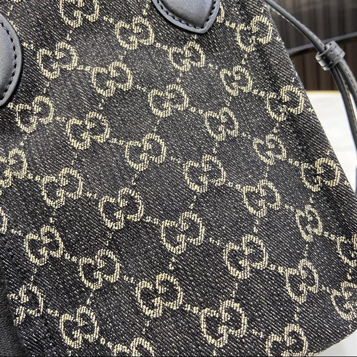 2025210C773730N201854257