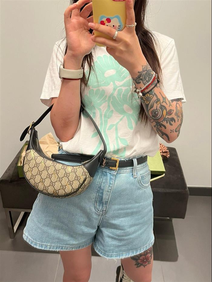 2025210C774336N201854400