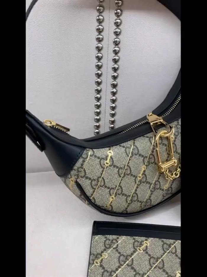 2025210C774336N201854463