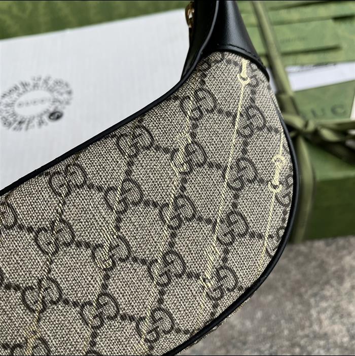 2025210C774336N201854777