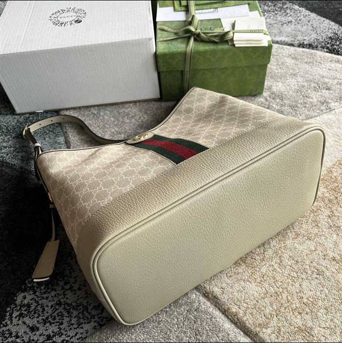 2025210C781392N201855232