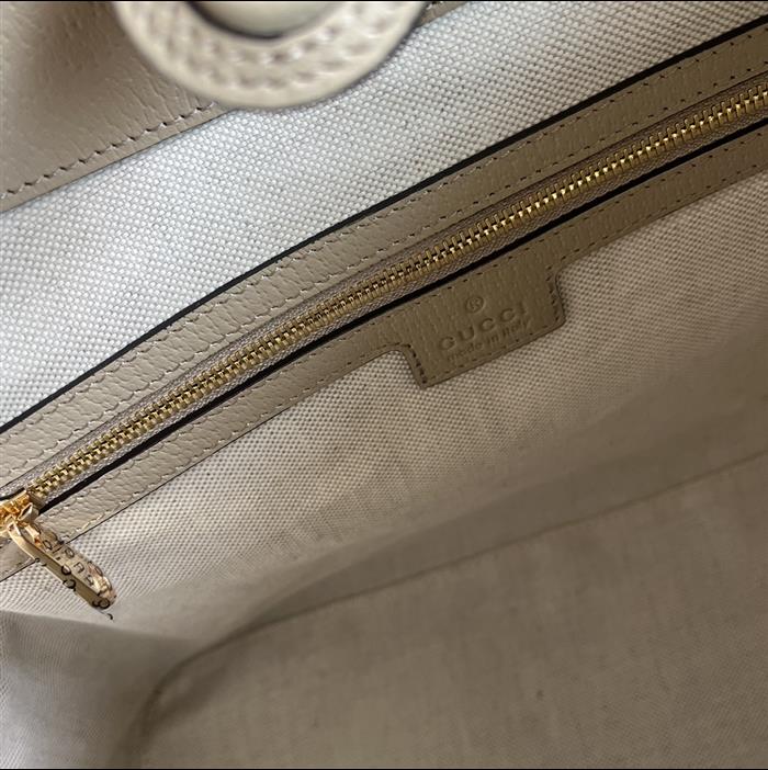 2025210C781392N201855296