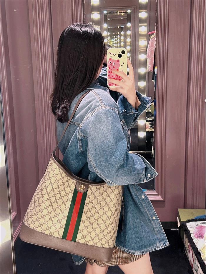 2025210C781392N201855515