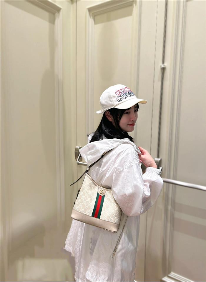 2025210C781402N201855919