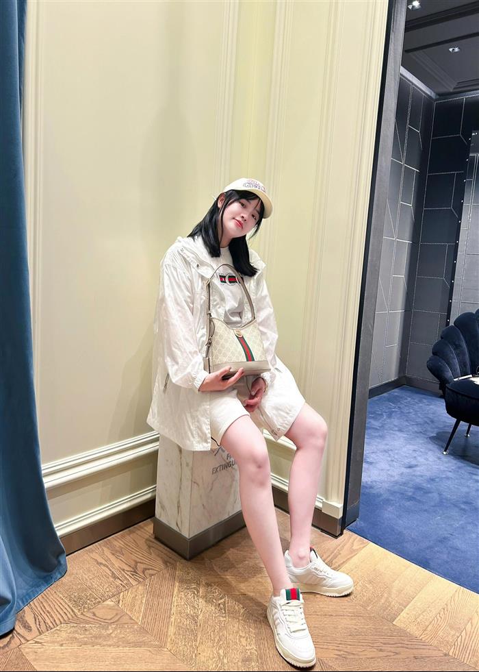 2025210C781402N201855950