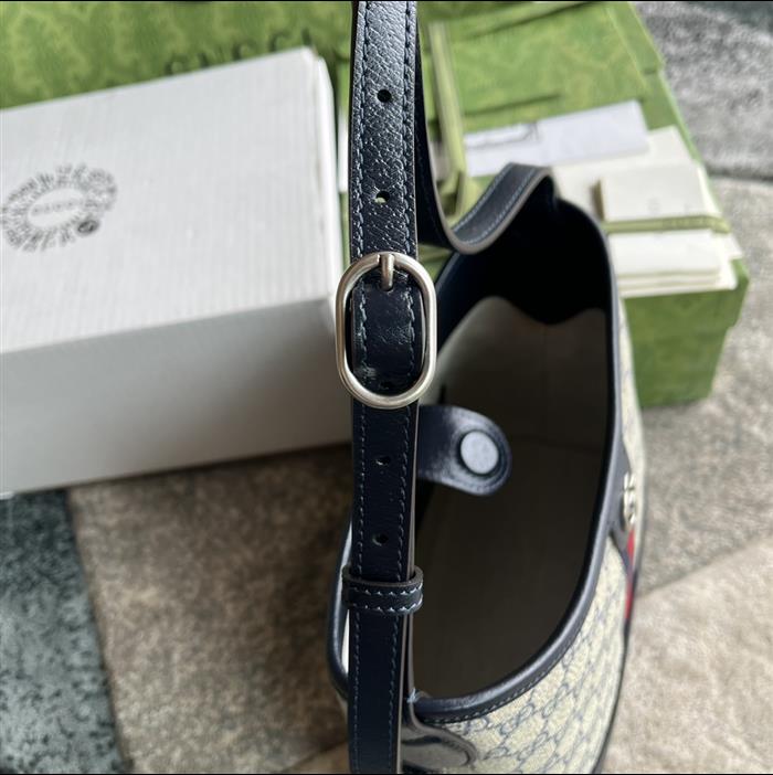 2025210C781402N201856339