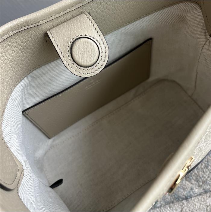 2025210C781402N201856498