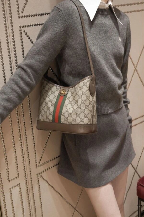 2025210C781402N201856623