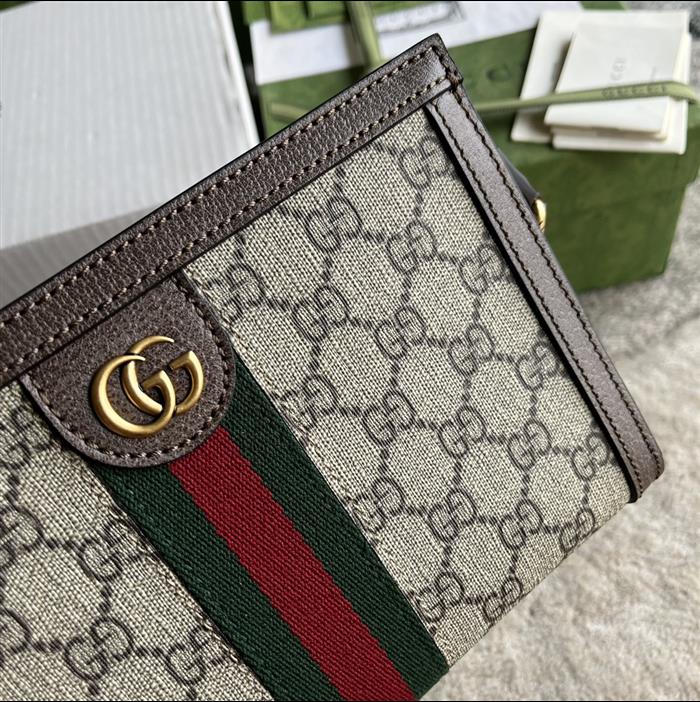 2025210C795467N20192879