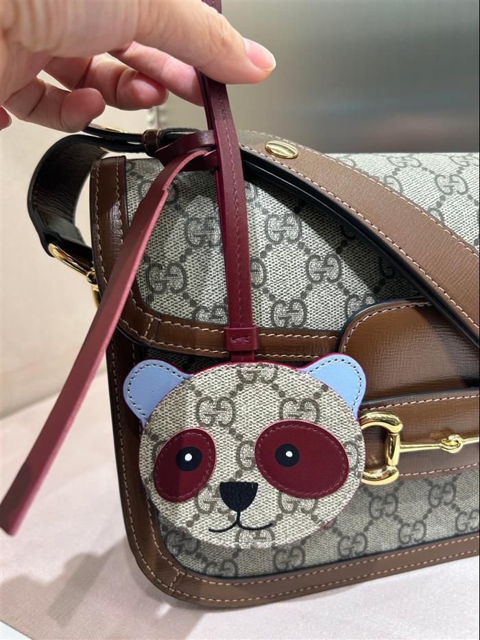 2025210C821811N202148490