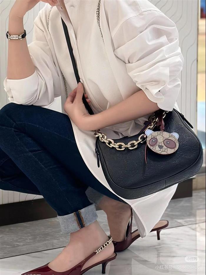 2025210C821811N202148567